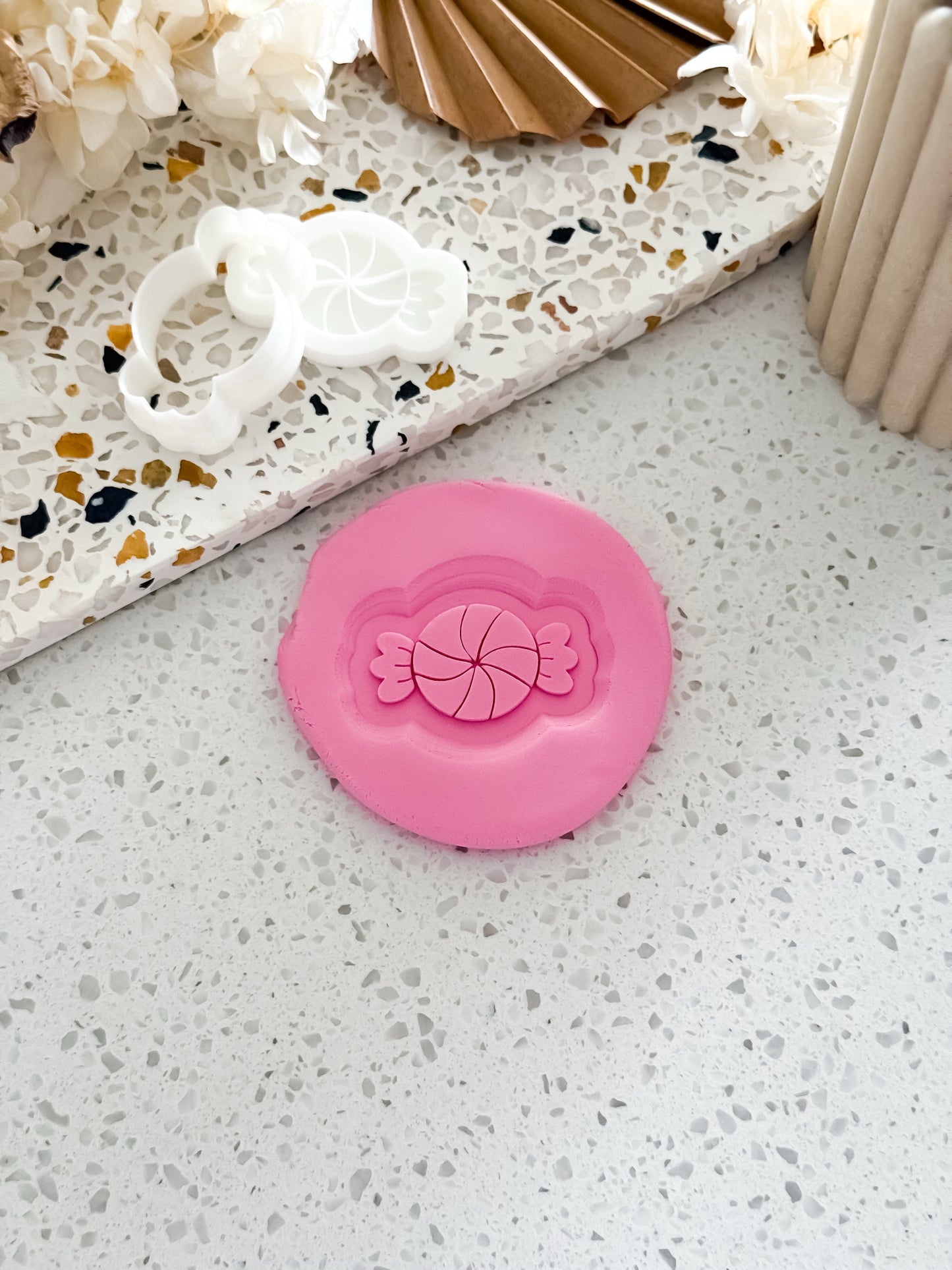 Mini Round Lolly Stamp & Cutter - Perfect for Fondant & Sugar Cookies
