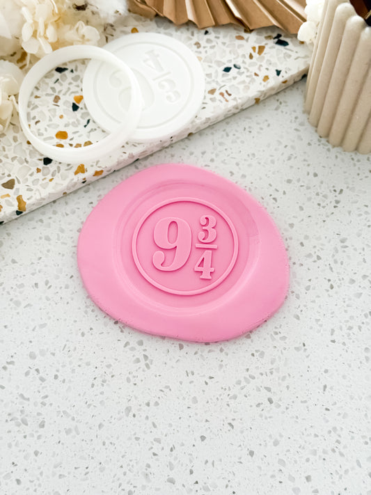 Secret Platform Badge Stamp & Cutter - Perfect for Fondant & Sugar Cookies